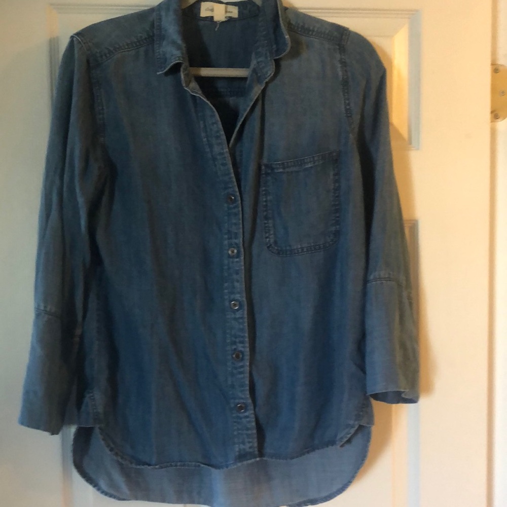 Cloth & Stone Chambray Button-Down - Sz M